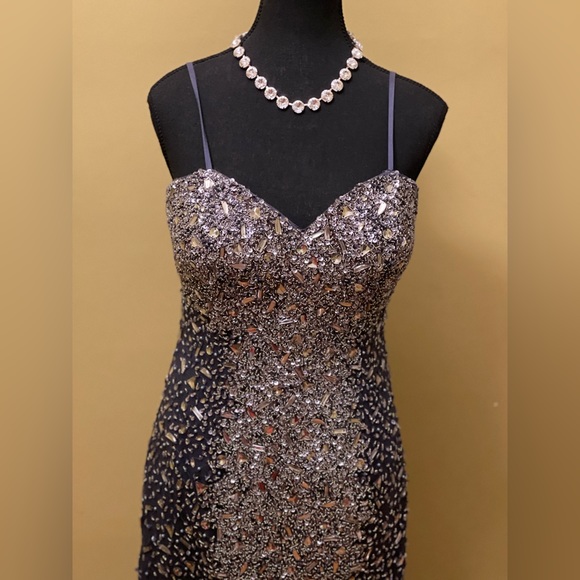Bling evening gown - Picture 4 of 12